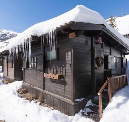 Villa Lo Chalet Dello Sciatore Borgata Sestriere Exterior foto